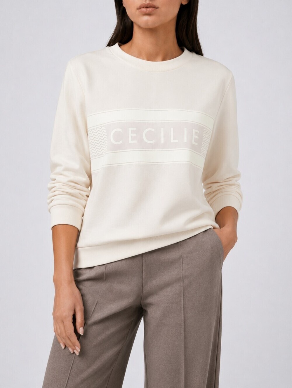 Cecilie Copenhagen Logo Cream Organic Cotton Crewneck Sweatshirt Scandi Lounge M